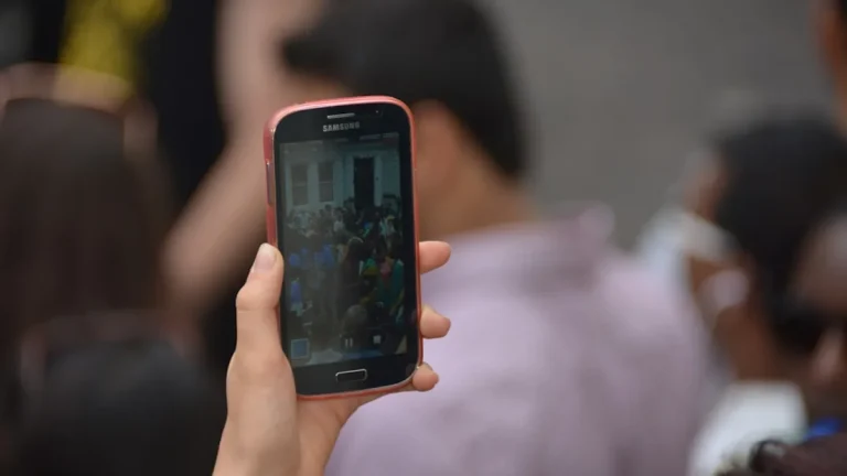 Why Does My Phone Heat Up During Calls